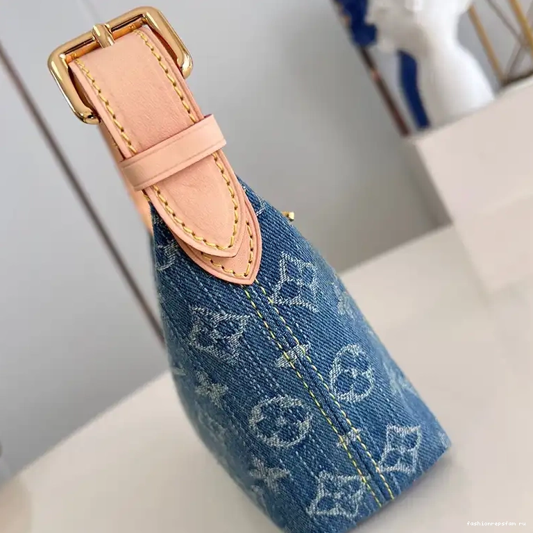 Fashionrep LV 2401YA0055 Bags 0617
